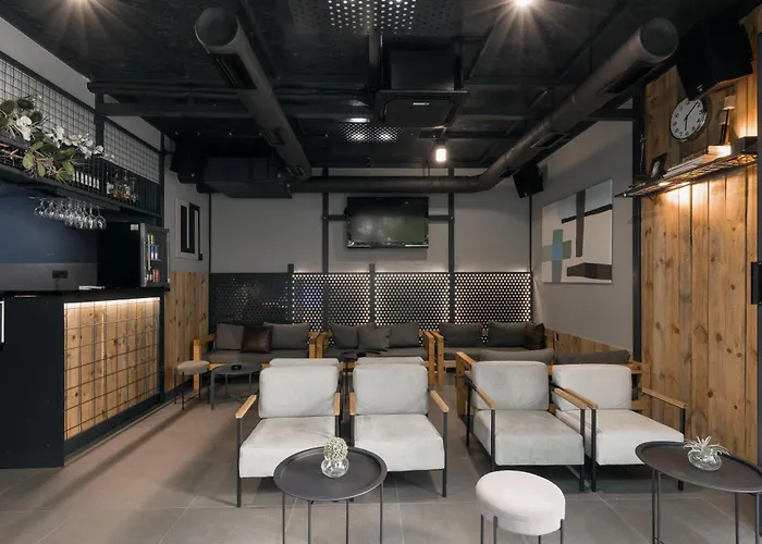 9 Apartments