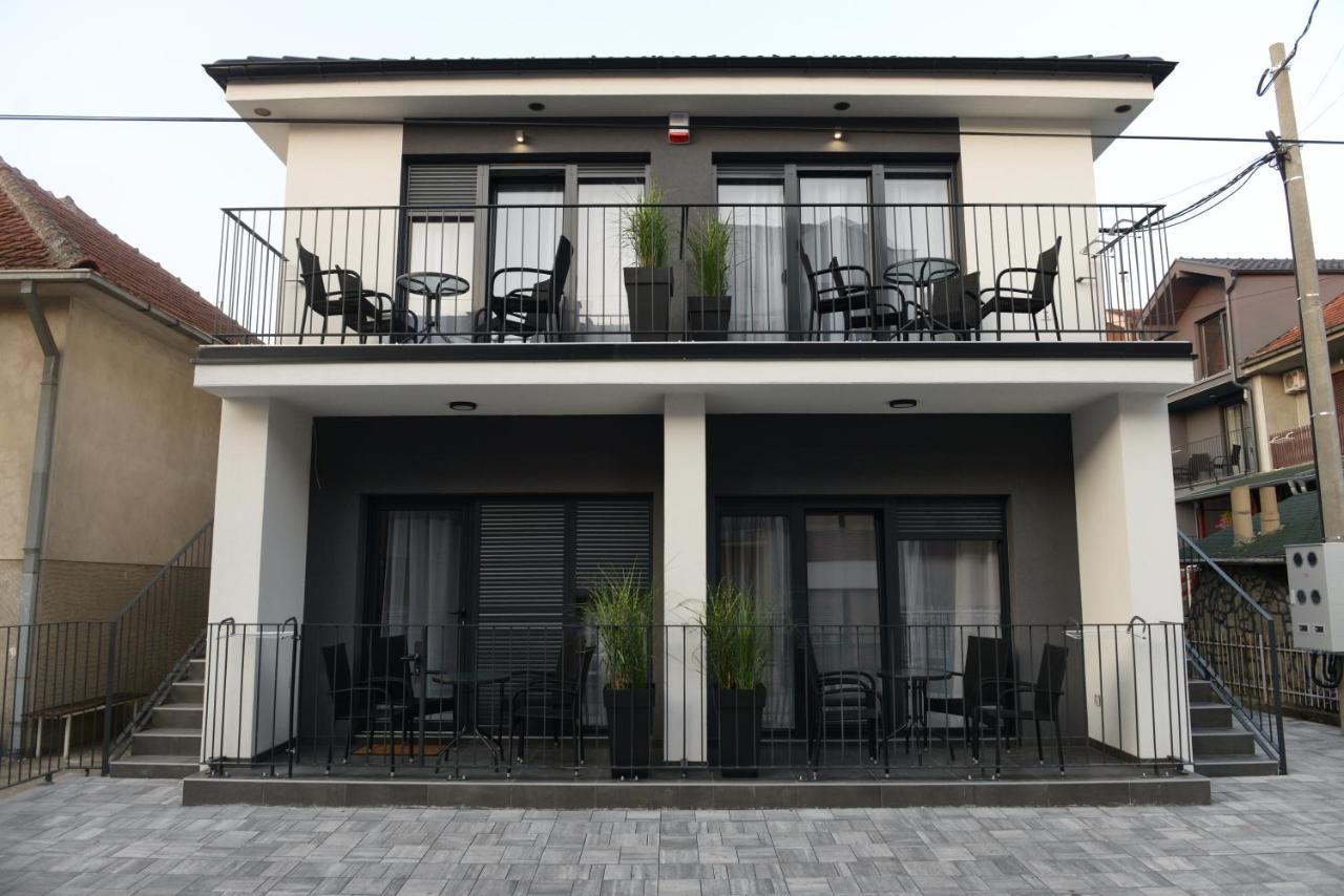 9 * Jagodina