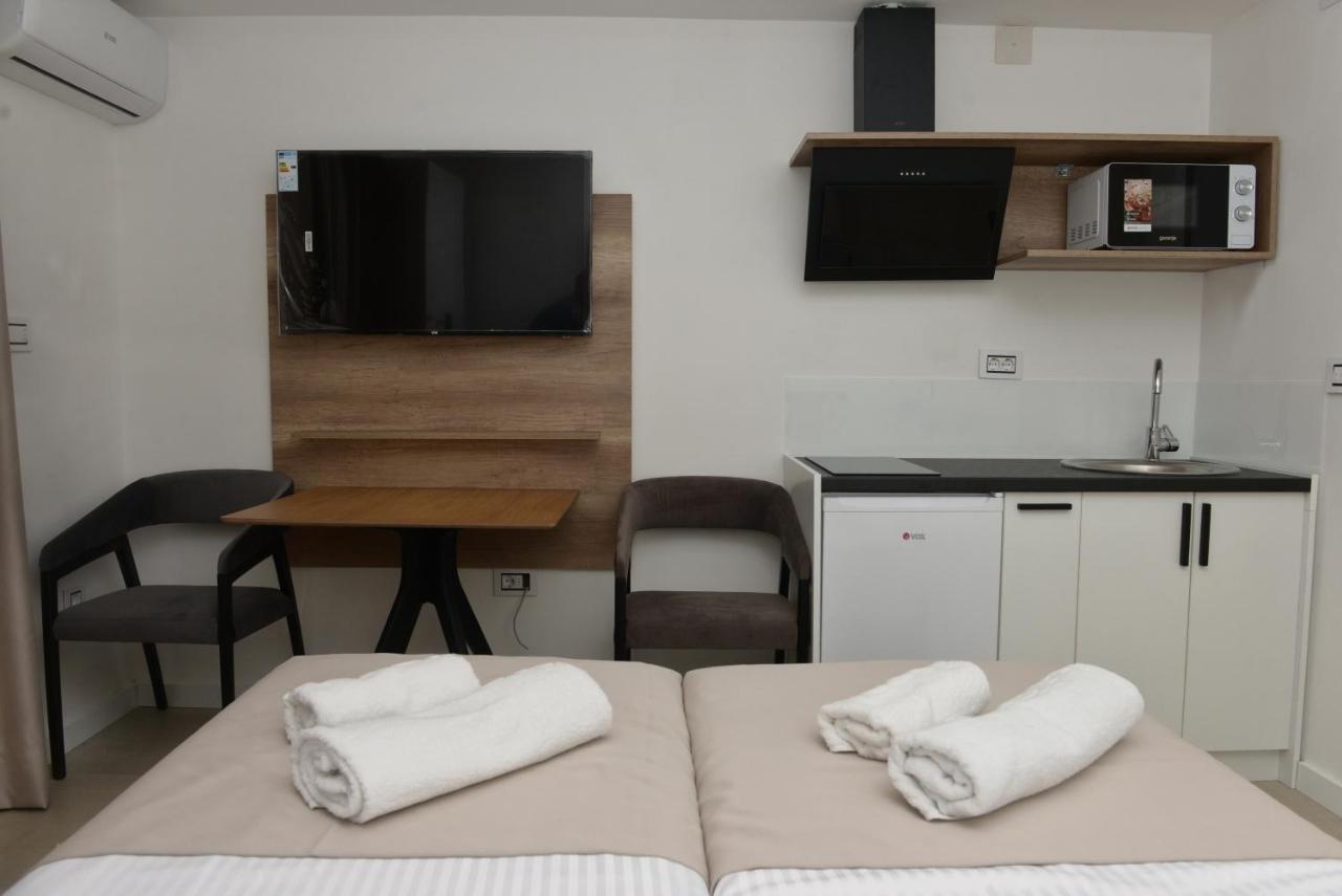 9 Apartment