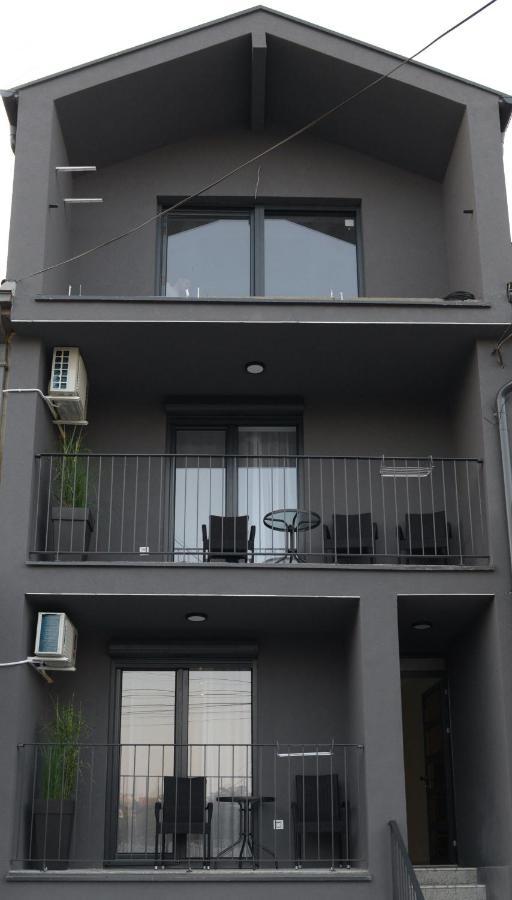 9 * Jagodina