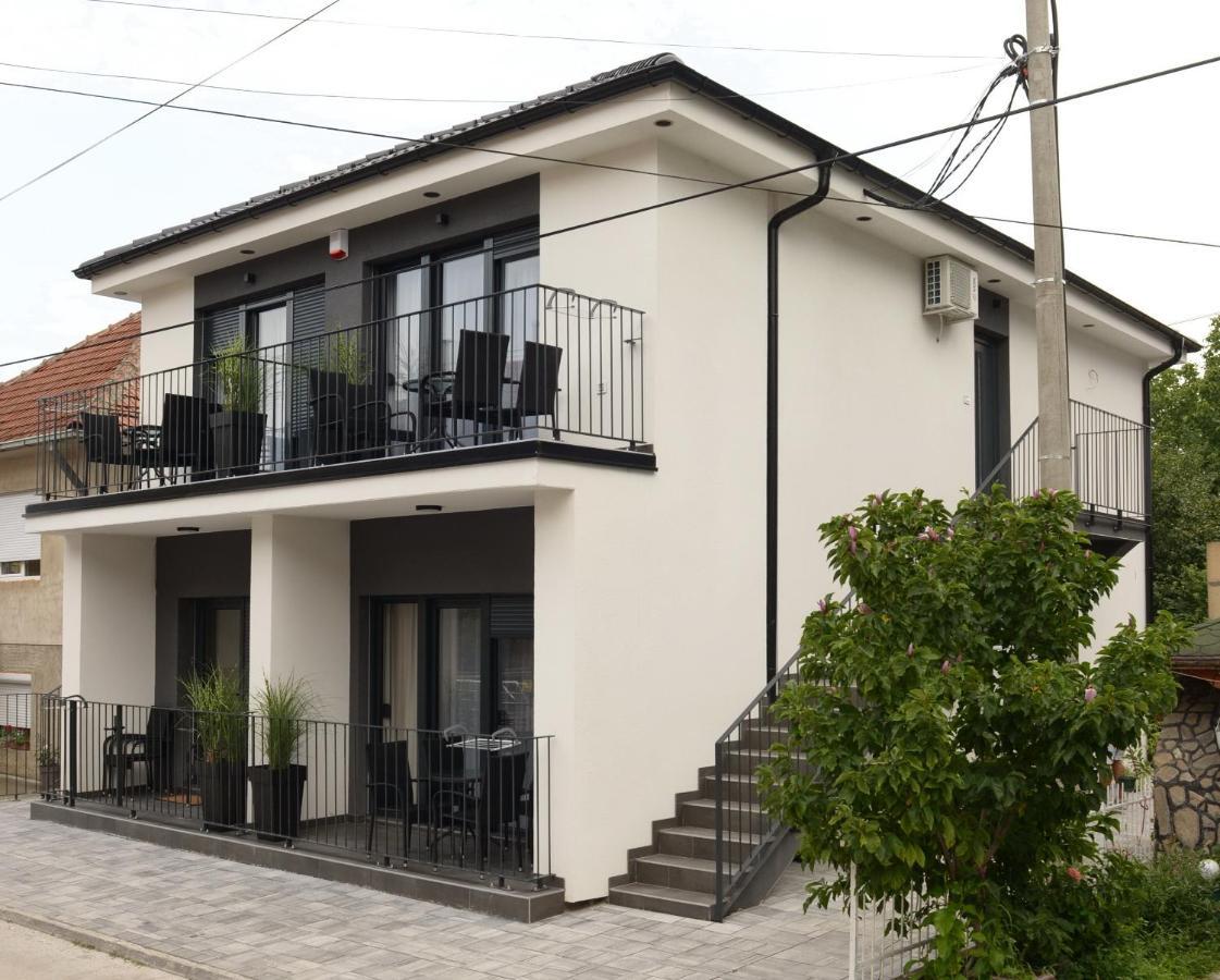 Apartment 9