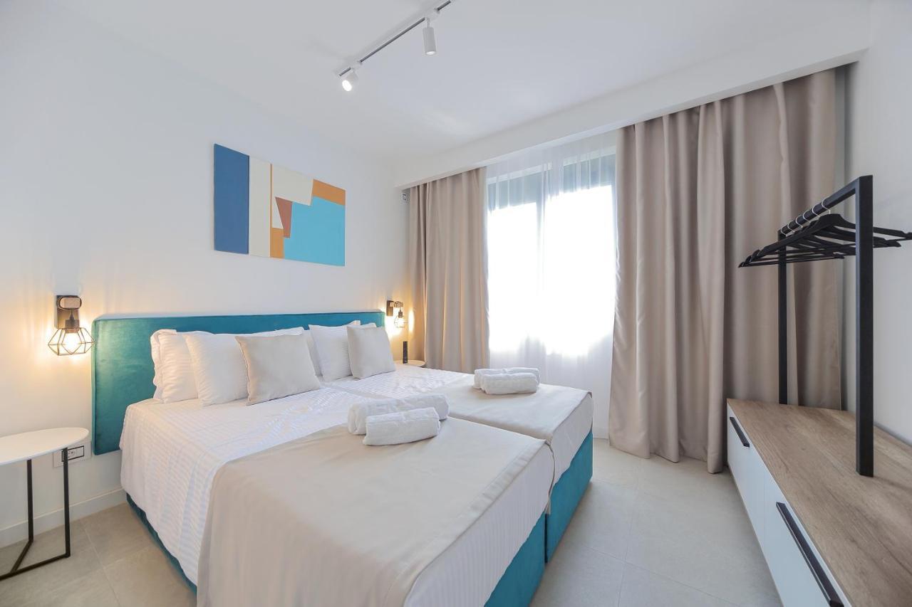 Apartment 9