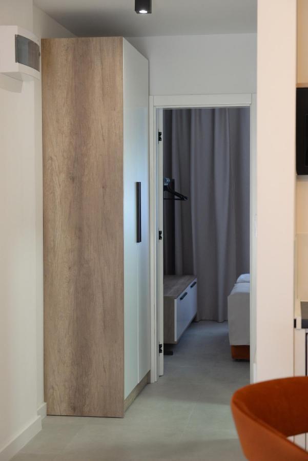 9 * Jagodina