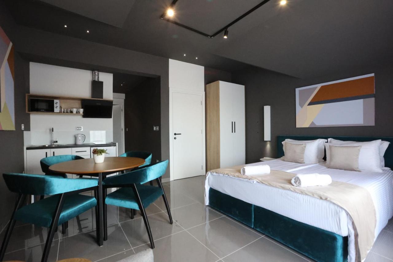 9 Apartment *